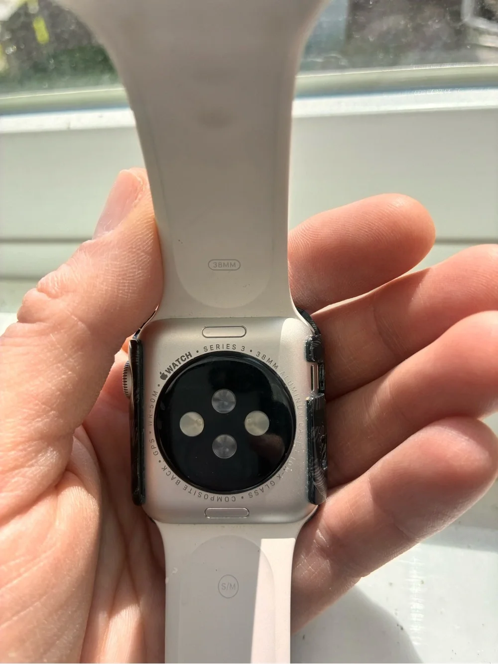 Apple Watch Series 3 Silver Case with Light Pink Sport Band